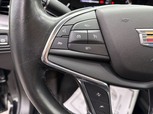 Used 2018 Cadillac XT5 Premium Luxury image 19