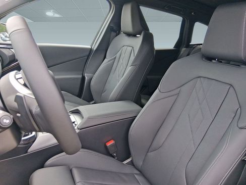 Used 2026 BMW X3 xDrive30 w/ Convenience Package image 5