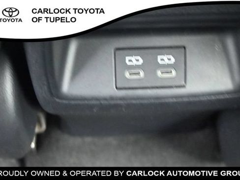 Used 2025 Toyota Corolla SE FWD image 18