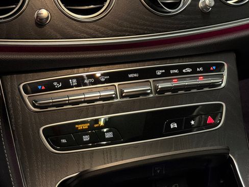 Used 2022 Mercedes-Benz E 350 Sedan image 19