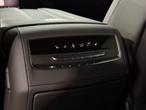 New 2026 Cadillac Escalade ESV V w/ LPO, ONYX Package image 50