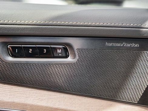 Used 2026 Volvo XC90 B6 Ultra w/ Protection Package Premier image 36