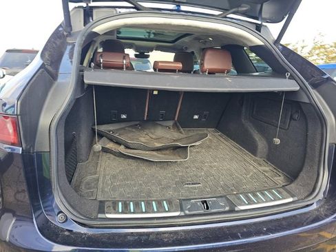Used 2019 Jaguar F-PACE S image 7