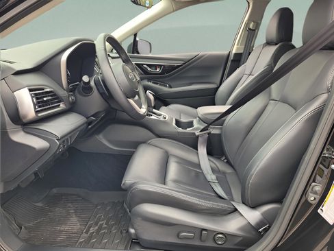 Used 2025 Subaru Outback Limited w/ Popular Package #2 image 9