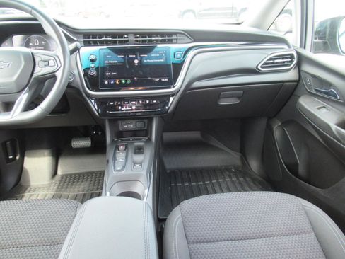 Used 2023 Chevrolet Bolt LT FWD image 14