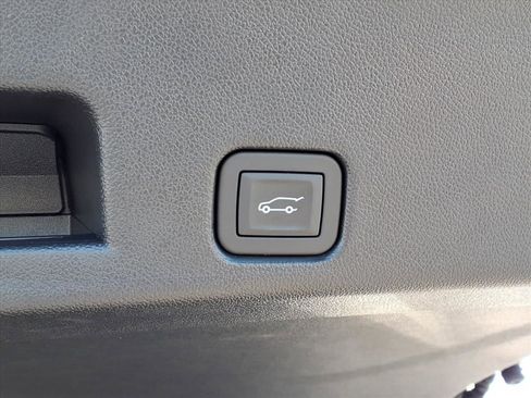 New 2026 Chevrolet Traverse LT w/ Driver Confidence Package image 22