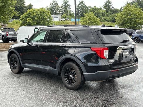Used 2020 Ford Explorer XLT AWD/4WD image 8