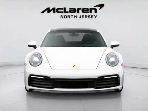 Used 2021 Porsche 911 Carrera image 3