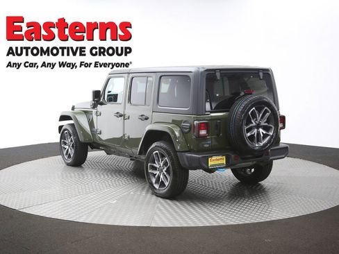 Used 2024 Jeep Wrangler Unlimited AWD/4WD image 64