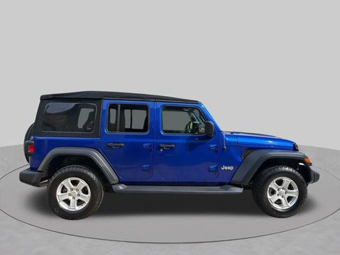 Used 2018 Jeep Wrangler Unlimited Sport S AWD/4WD image 2