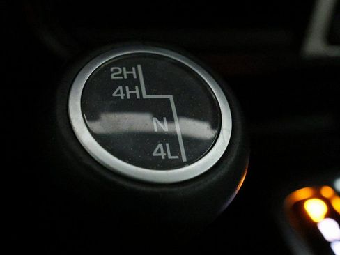 Used 2022 Jeep Wrangler Unlimited Sahara image 35