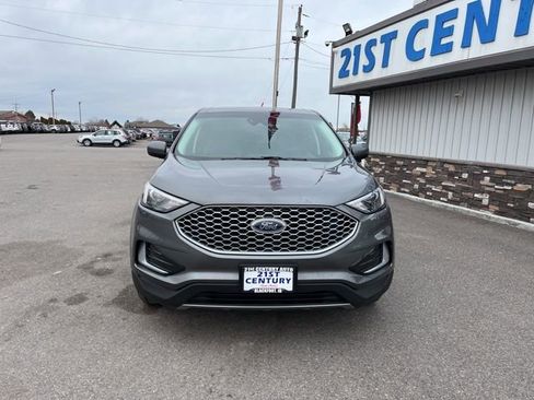 Used 2024 Ford Edge SEL AWD/4WD image 3