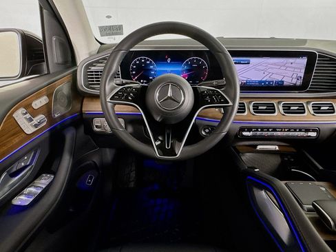 Certified 2024 Mercedes-Benz GLE 450 4MATIC image 6