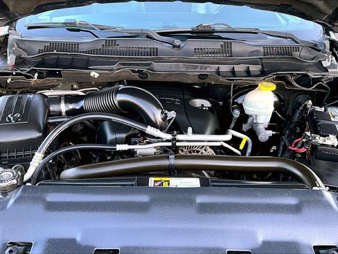Used 2018 RAM 1500 Limited AWD/4WD image 9