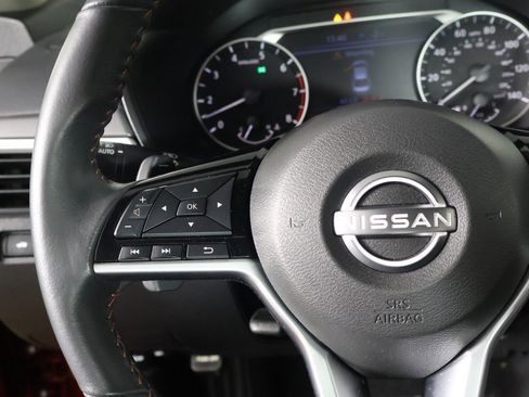 Used 2024 Nissan Altima 2.5 SR image 36