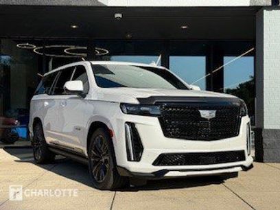 Used 2023 Cadillac Escalade V w/ LPO, ONYX Package