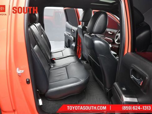 Used 2023 Toyota Tacoma TRD Pro AWD/4WD image 32