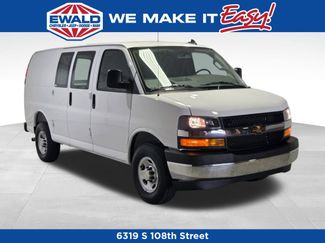 Used 2025 Chevrolet Express 2500 w/ Driver Convenience Package RWD video 1
