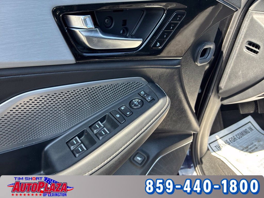 Used 2024 Acura MDX w/ Technology Package FWD image 31