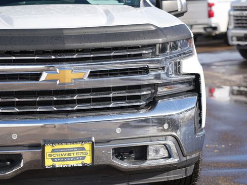 Used 2021 Chevrolet Silverado 1500 LTZ image 9