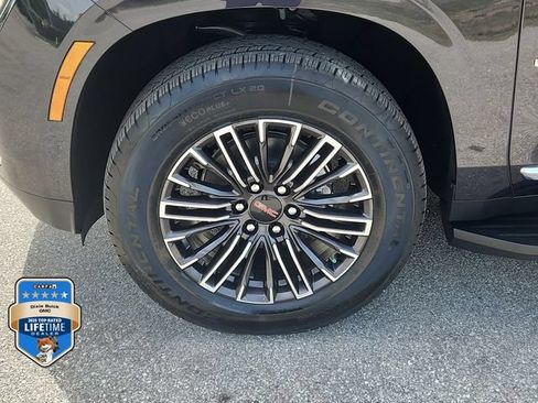 New 2026 GMC Yukon XL Elevation w/ Elevation Premium Package AWD/4WD image 7