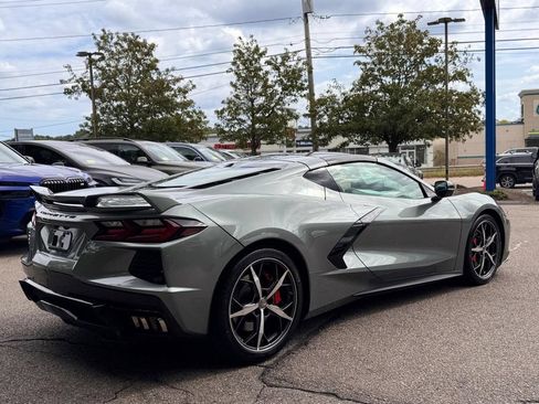 Used 2023 Chevrolet Corvette Stingray Premium Cpe w/ Z51 Performance Package RWD image 7