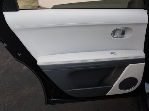 Used 2023 Hyundai Ioniq 5 SEL image 15