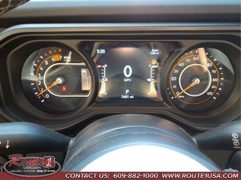 Used 2026 Jeep Wrangler Unlimited Rubicon AWD/4WD image 18