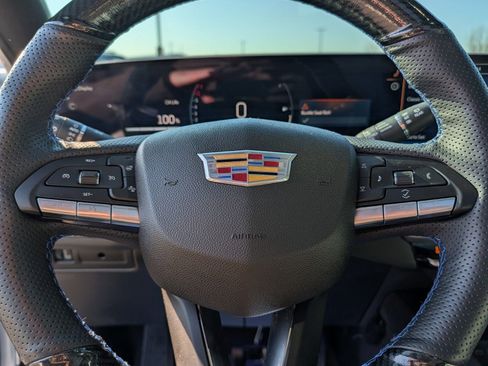 Certified 2024 Cadillac XT4 Sport image 37