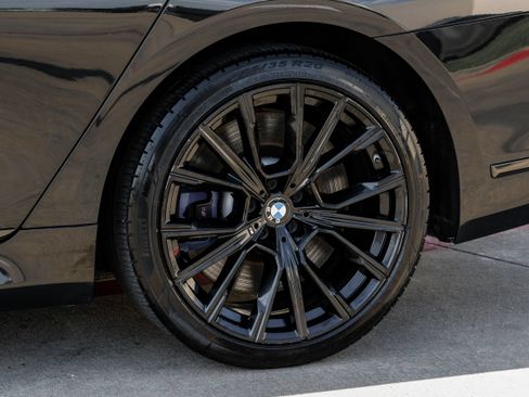 Used 2020 BMW M760i xDrive AWD/4WD image 50