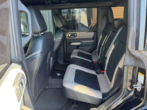Used 2022 Ford Bronco Wildtrak AWD/4WD image 22