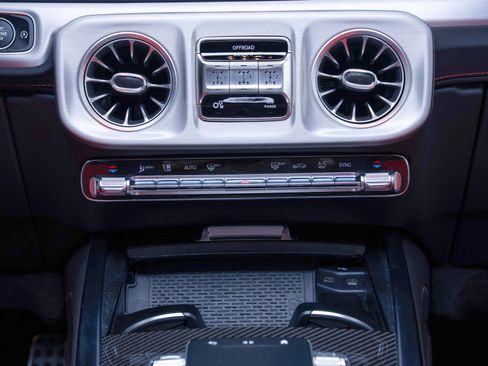 Used 2025 Mercedes-Benz G 63 AMG 4MATIC image 57