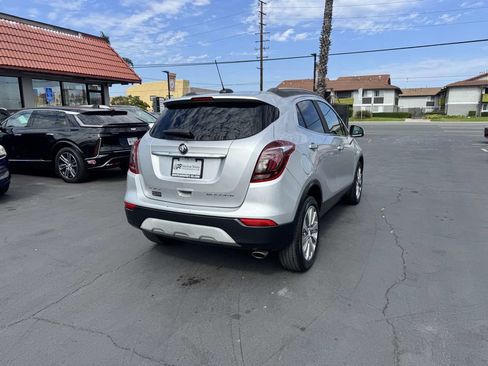 Used 2017 Buick Encore Preferred FWD image 5