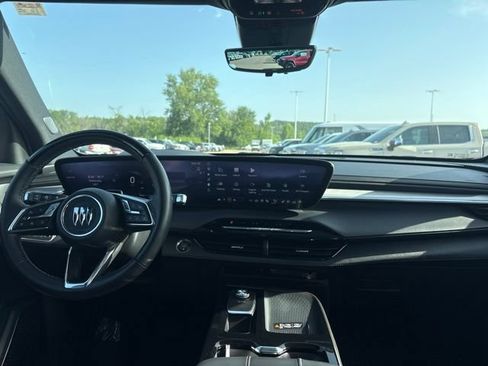 Used 2026 Buick Enclave Avenir w/ Super Cruise Package AWD/4WD image 44