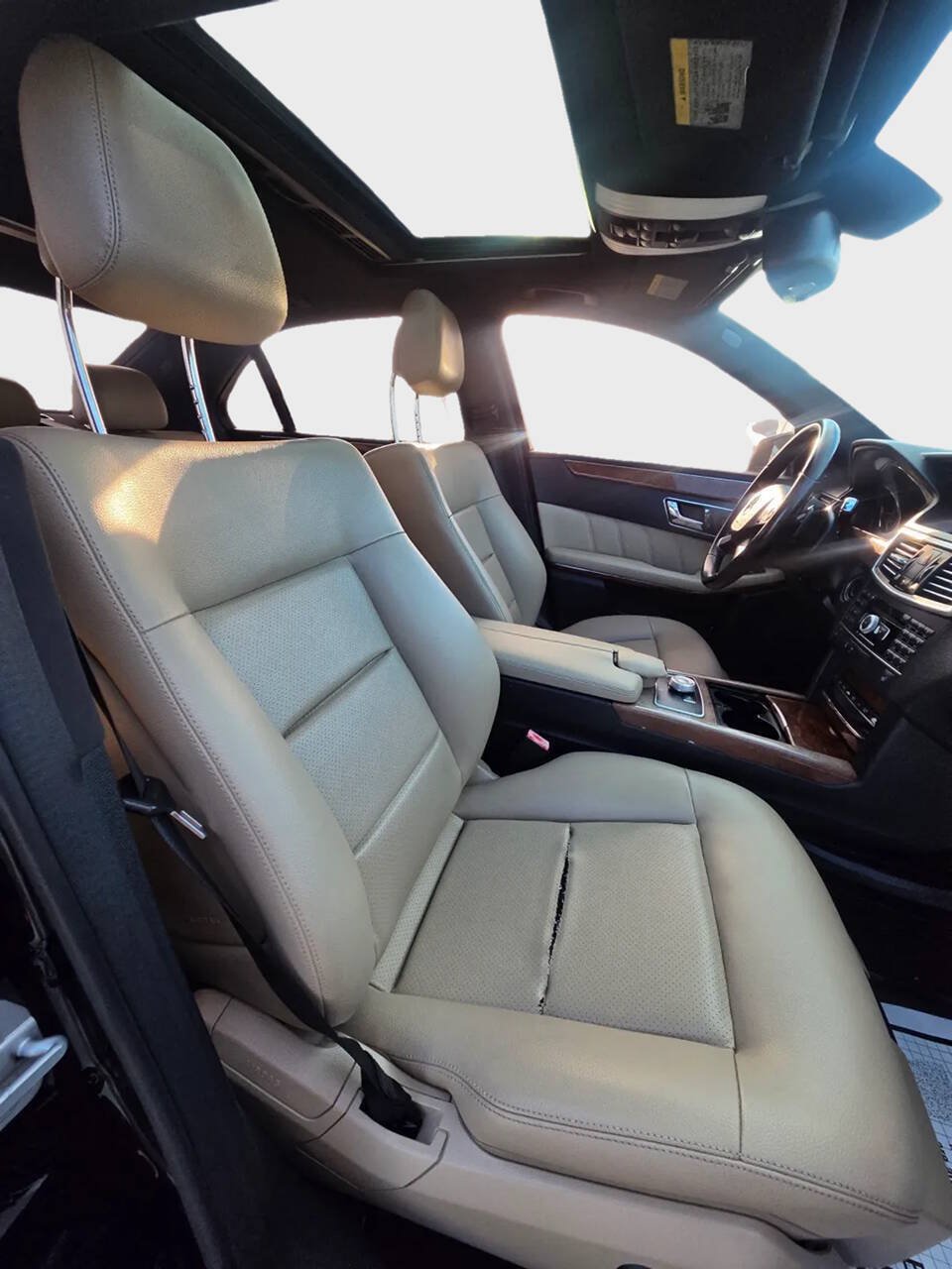 Used 2010 Mercedes-Benz E 350 Sedan image 11