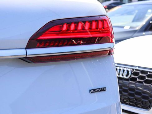 Used 2025 Audi Q7 3.0T Premium Plus w/ Premium Plus Package AWD/4WD image 11