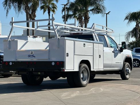 New 2025 GMC Sierra 3500 Pro w/ Convenience Package RWD image 4
