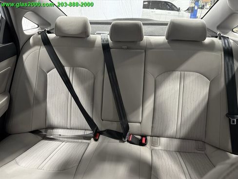 Used 2016 Hyundai Sonata SE image 24