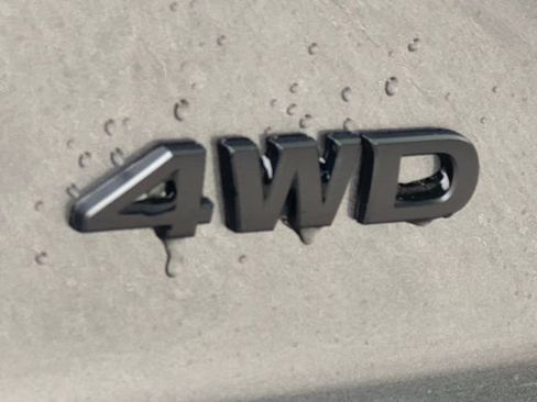 New 2025 Nissan Pathfinder SV w/ Black Appearance Package image 47