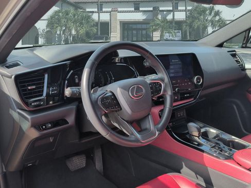 Used 2022 Lexus NX 350 AWD image 12