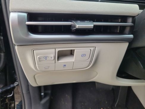 New 2026 Hyundai Tucson Limited image 13