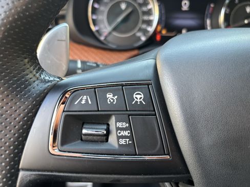 Used 2022 Maserati Quattroporte Modena Q4 image 28