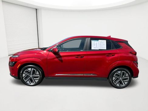 Certified 2022 Hyundai Kona SEL w/ Convenience Package FWD image 8