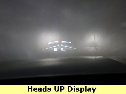 Used 2025 BMW 760i xDrive w/ Executive Package image 26