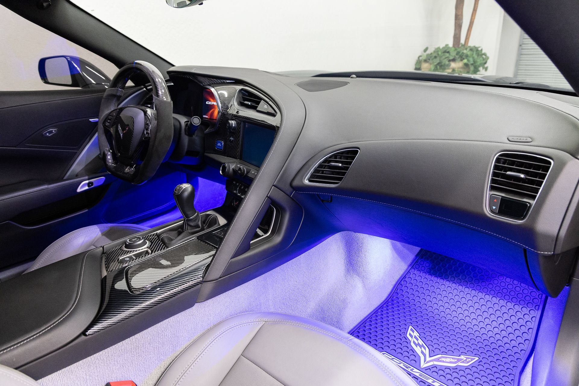 Used 2014 Chevrolet Corvette Stingray Coupe RWD image 11