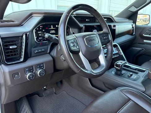 Certified 2024 GMC Sierra 1500 Denali image 15
