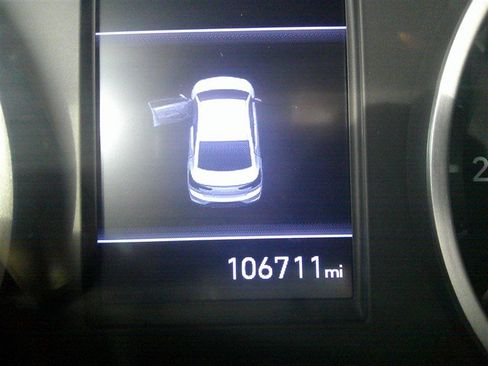 Used 2020 Hyundai Elantra SEL w/ Cargo Package (C1) FWD image 11