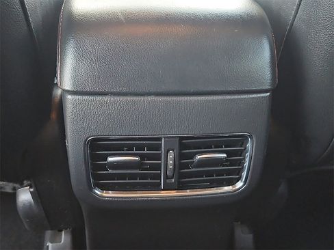 Used 2023 MAZDA CX-5 Carbon Edition image 17