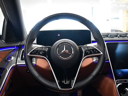 Certified 2025 Mercedes-Benz S 580 4MATIC Sedan image 28