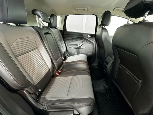 Used 2017 Ford Escape Titanium image 25